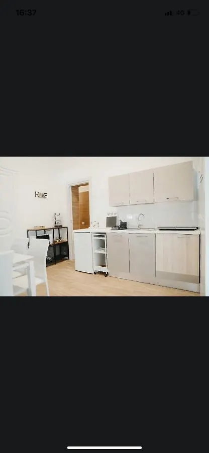 La Casetta Di Carme Naples Holiday home